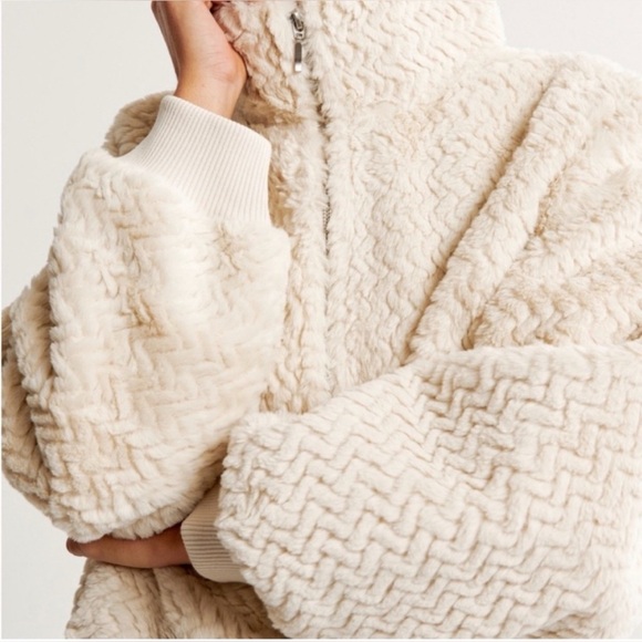 Abercrombie & Fitch Herringbone Bomber Jacket - Picture 4 of 7